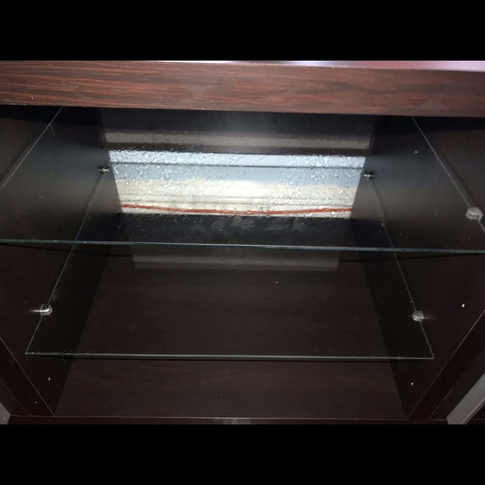 Black table - Picture 3 of 5